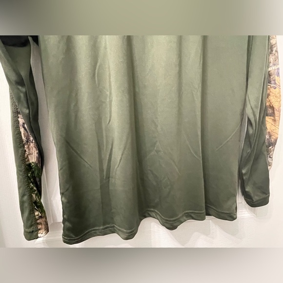 Real Tree Women’s 1/4 Zip Long Sleeve Top Size Large Green Camouflage READ - Picture 8 of 9